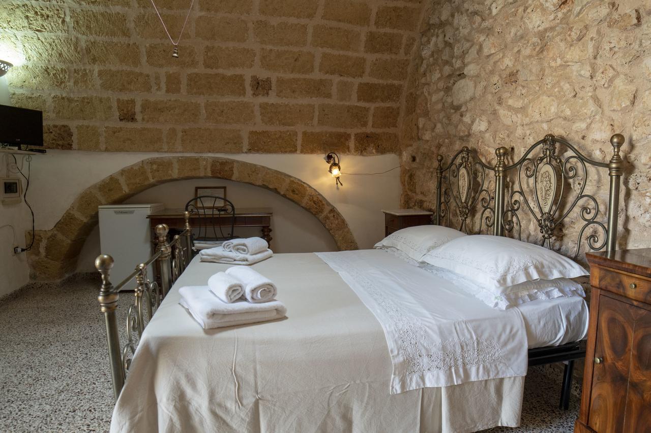 B&B La Vecchia Corte Триказе Екстериор снимка