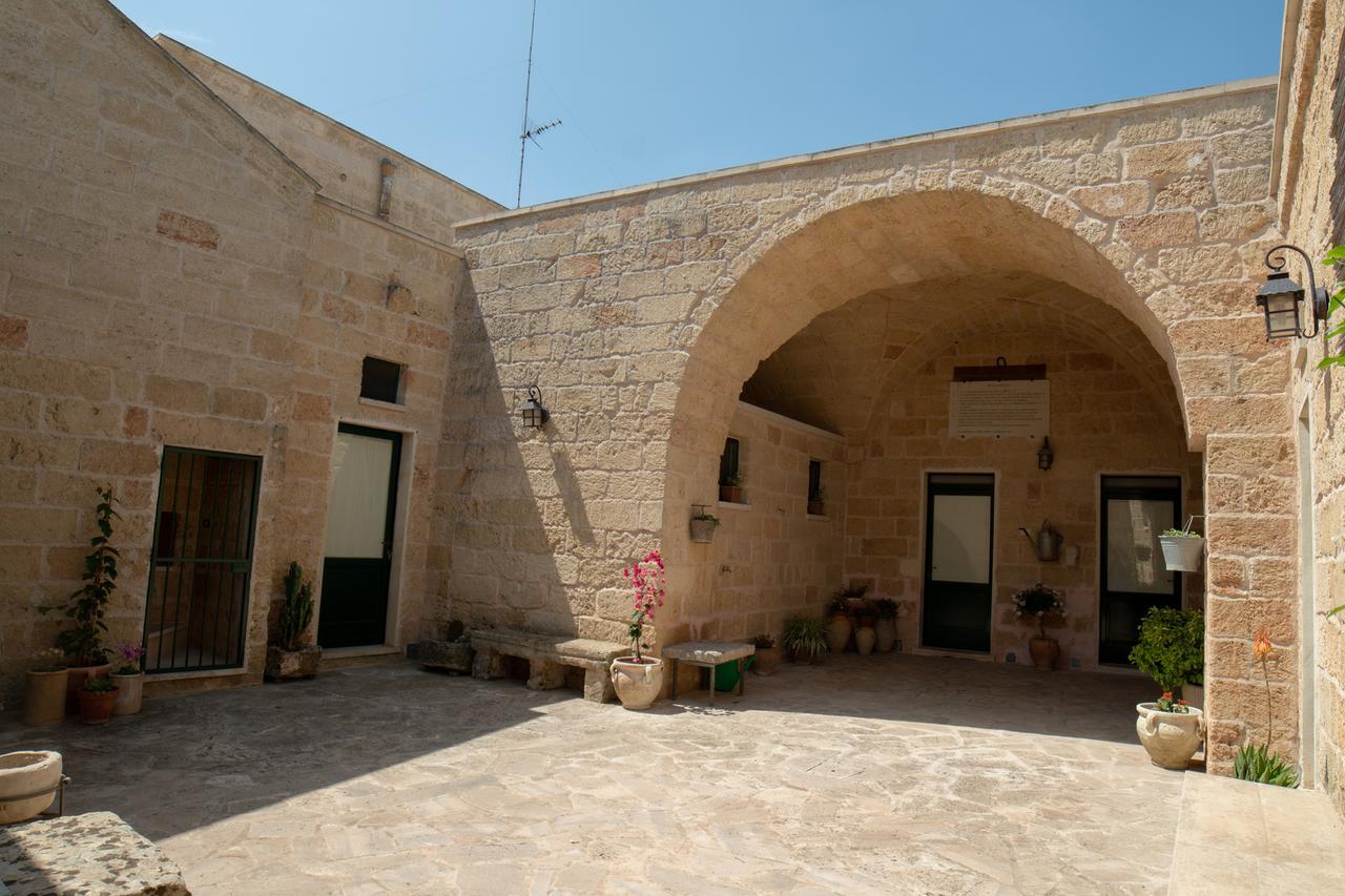 B&B La Vecchia Corte Триказе Екстериор снимка